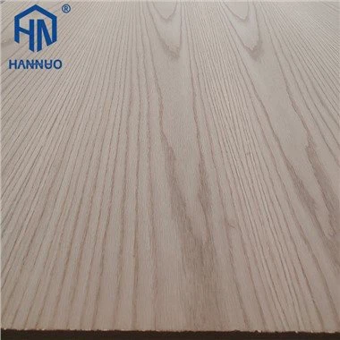 Kırmızı Meşe Süslü Kontrplak